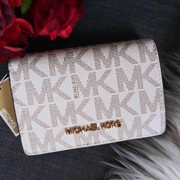 NWT MICHAEL KORS LEATHER MEDIUM SLIM WALLET CASE ORGANIZER - Picture 3 of 9